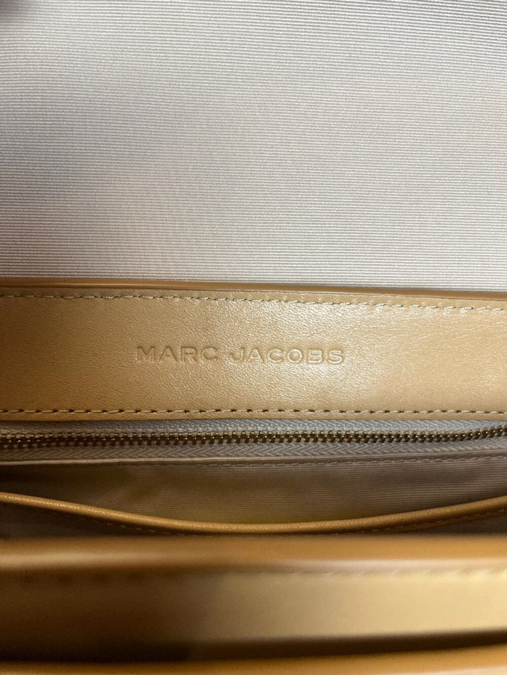 Marc Jacobs Saddle Bag Sz Medium - Leather - Authentic - Picture 7 of 17